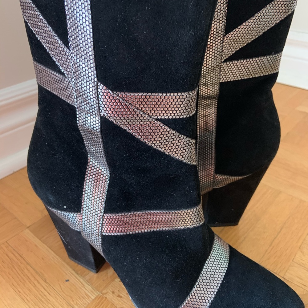 Suede booties - Picture 2 of 4